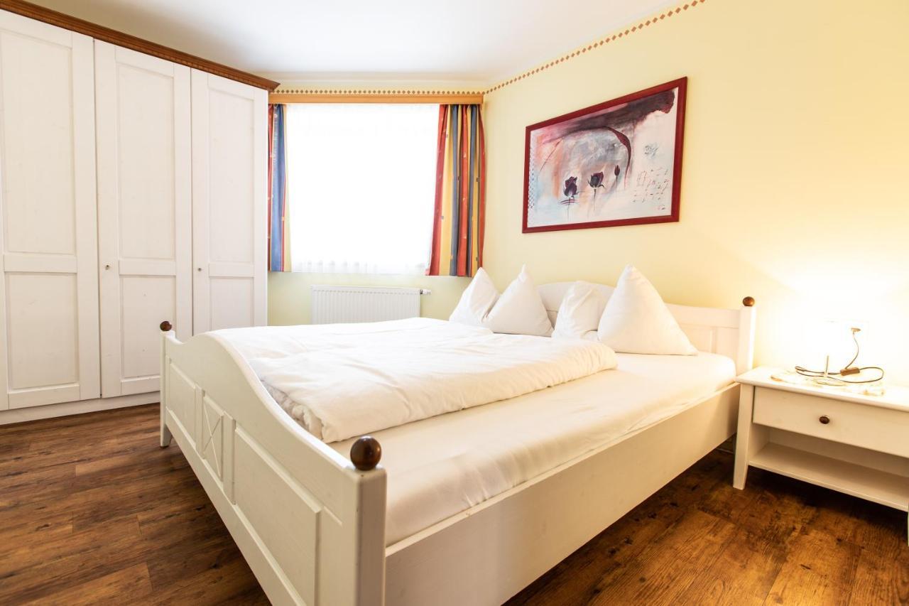 קוניגסלייטן Biohotel Castello Koenigsleiten מראה חיצוני תמונה
