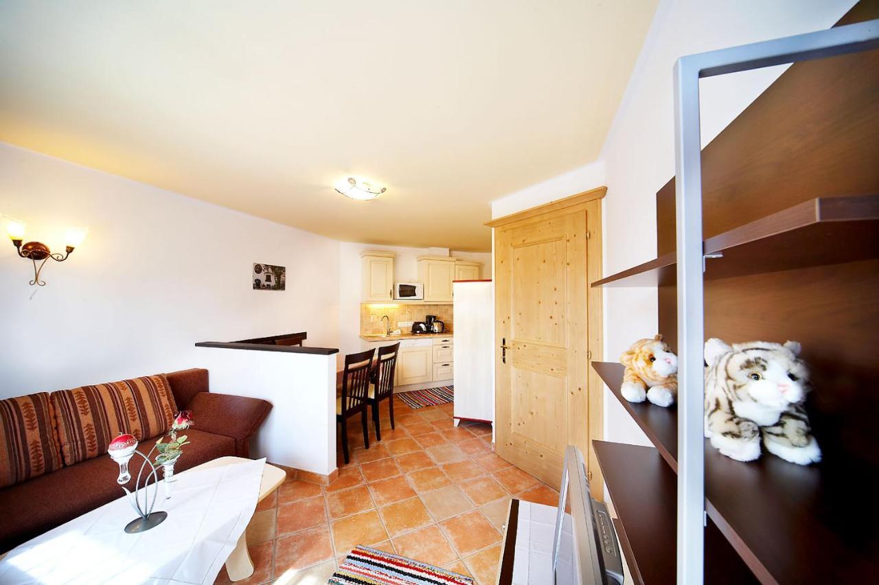 קוניגסלייטן Biohotel Castello Koenigsleiten מראה חיצוני תמונה